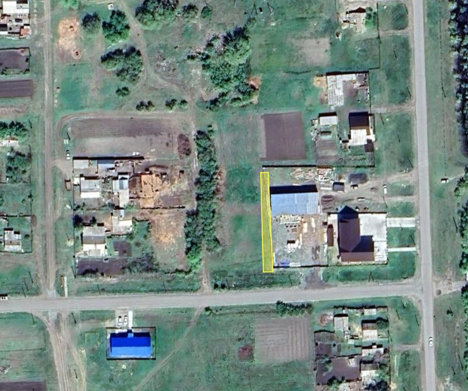 Омская область, Нововаршавский район, с. Славянка, ул. Рассохина, участок 25В